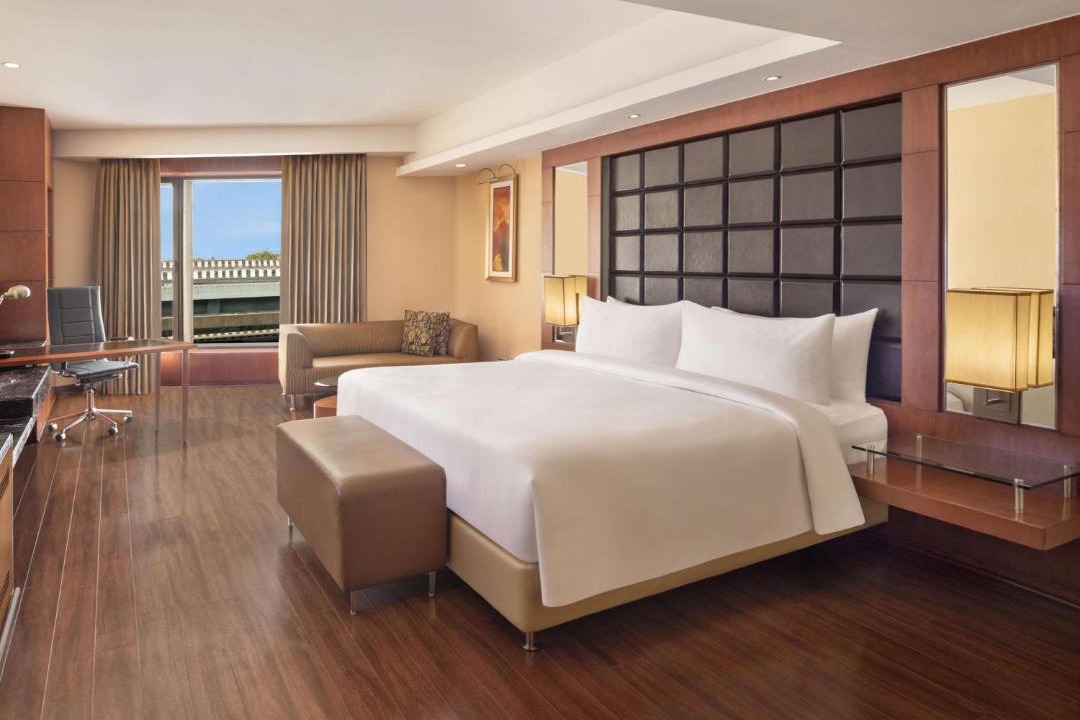 South West Hotel | Radisson Blu Plaza Delhi Airport