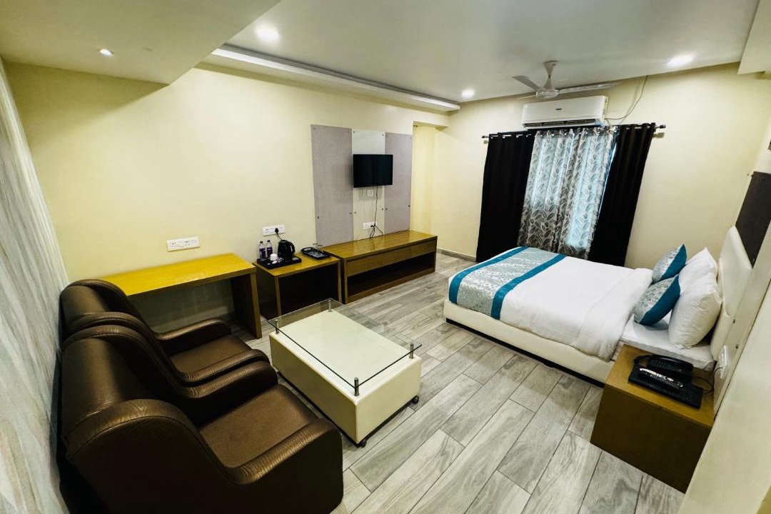 Marhi Hotel | Hotel Lotus Inn