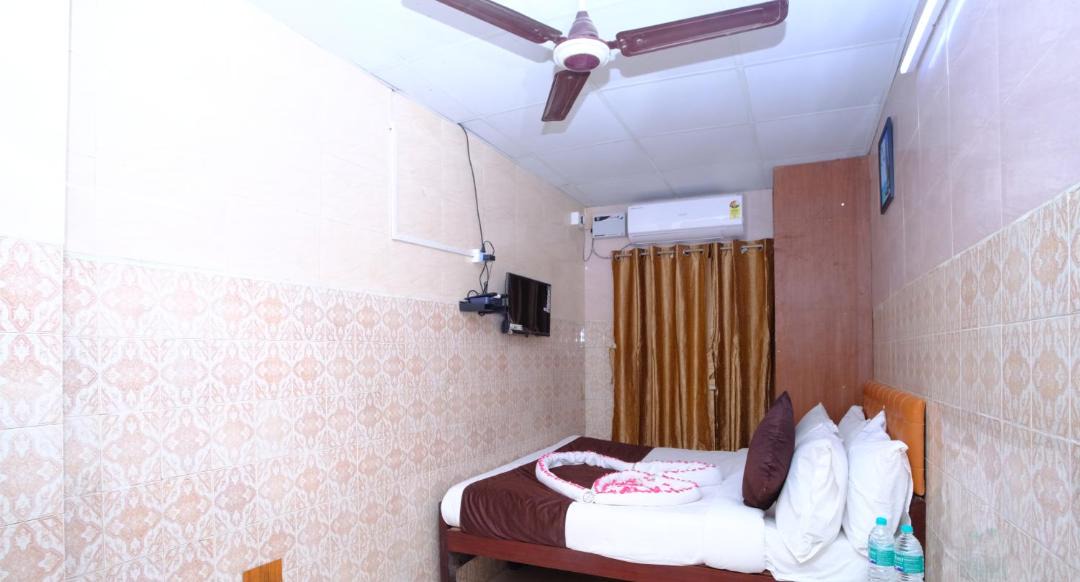 Central Chennai Hotel | Aum Karthikeya Residency - Near Chennai Railway Station