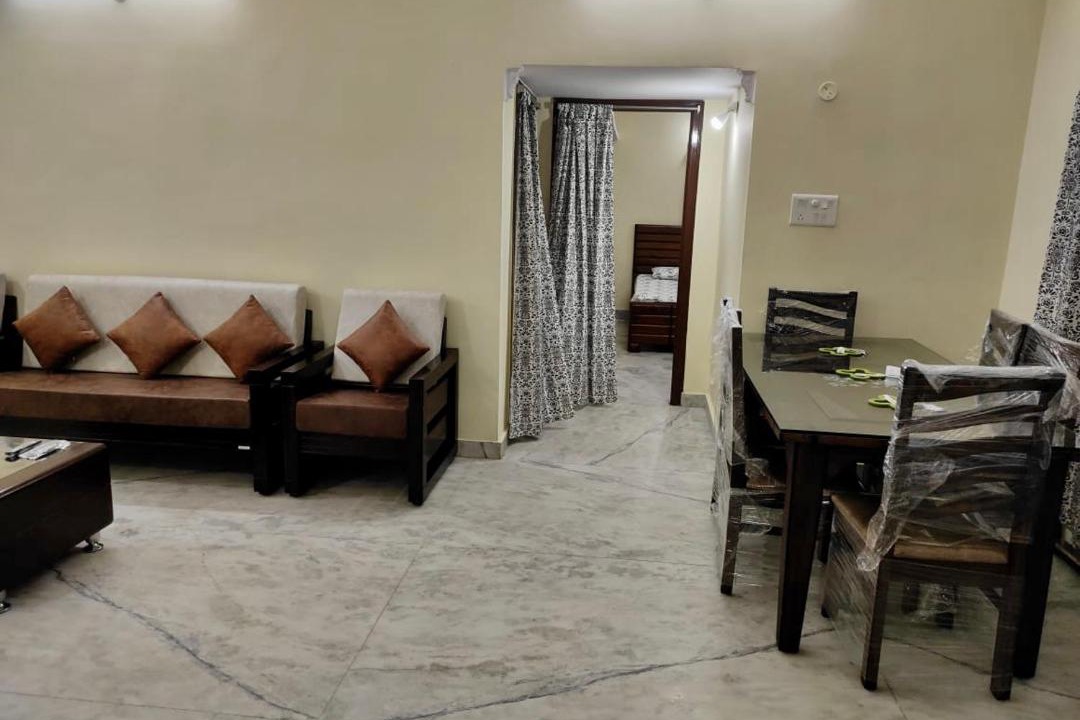 Hyderabad Apartment | Home to explore Food, History & Shopping