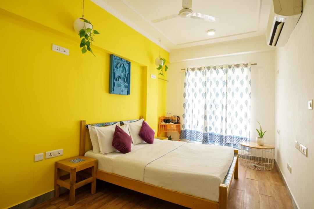 Sindhi Camp Hostel | Moustache Jaipur,Hostel & Rooftop Bar