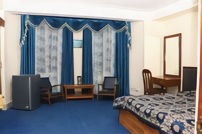 Photo of Bedroom in The Mall Road