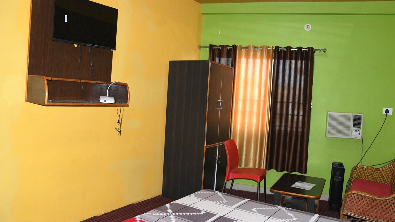 Photo of Bedroom in Pithoragarh