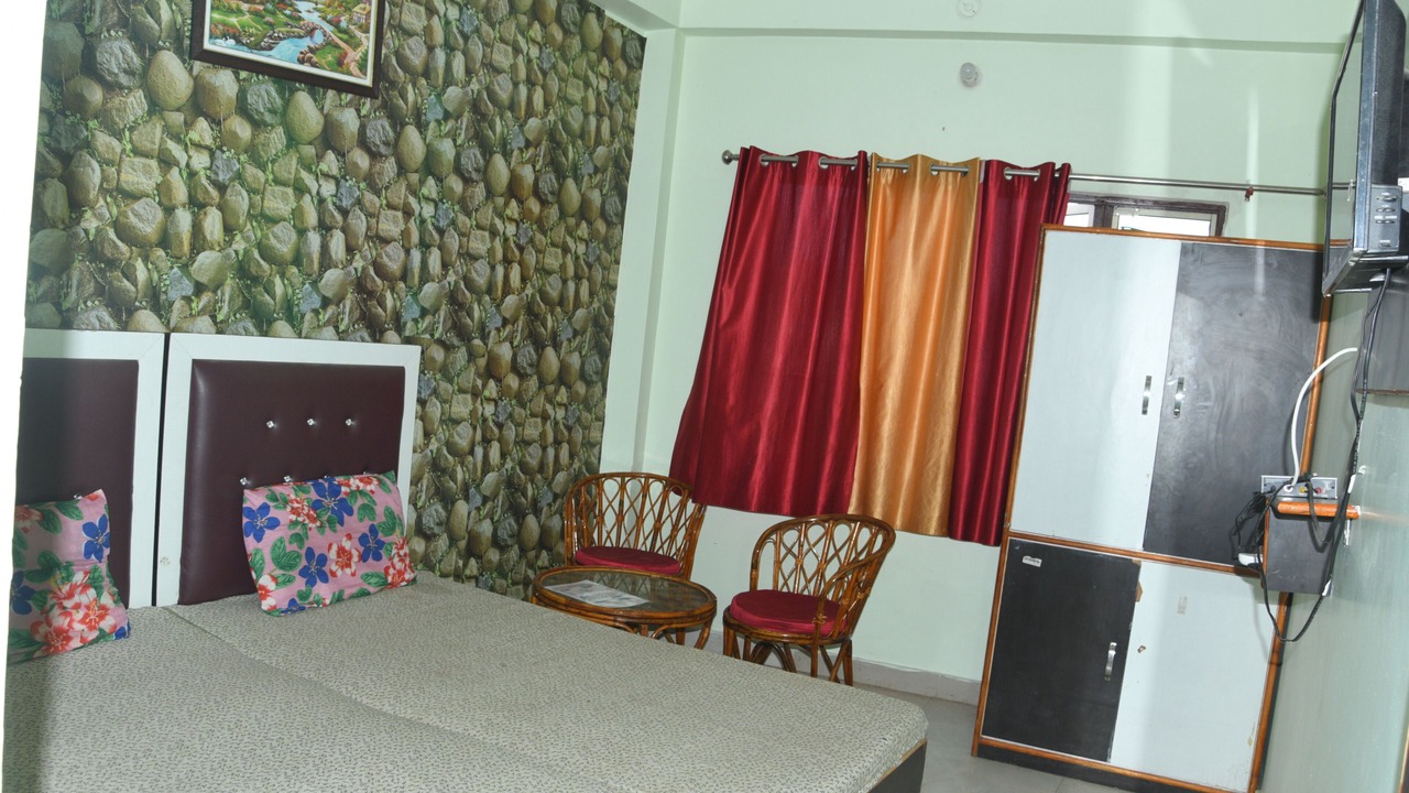 Photo of Bedroom in Pithoragarh