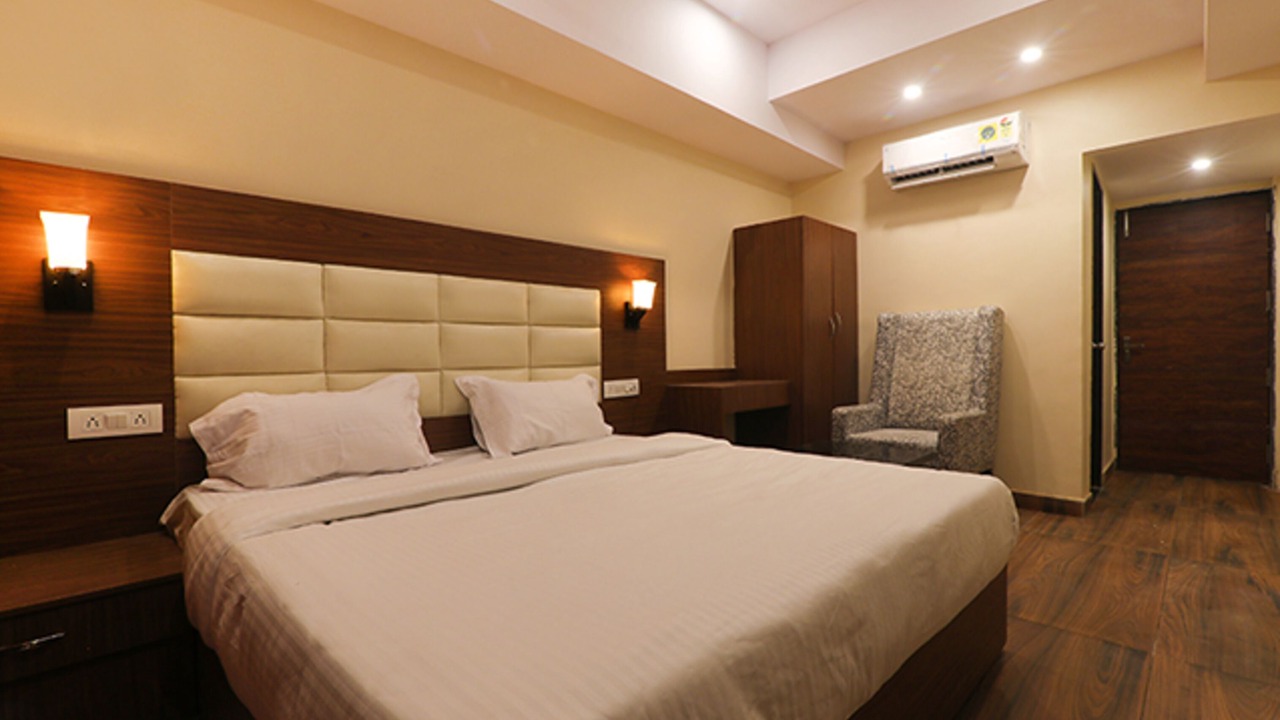 Photo of Bedroom in Lucknow