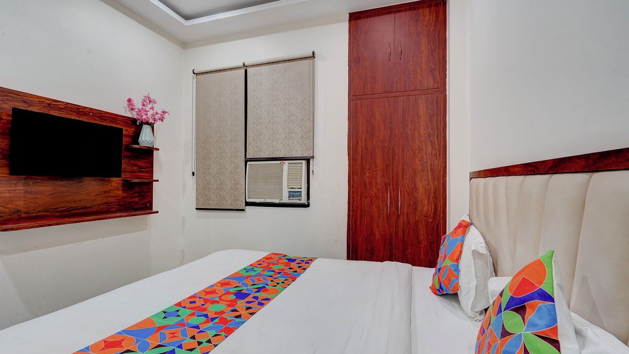 Photo of Bedroom in Kalyanpur