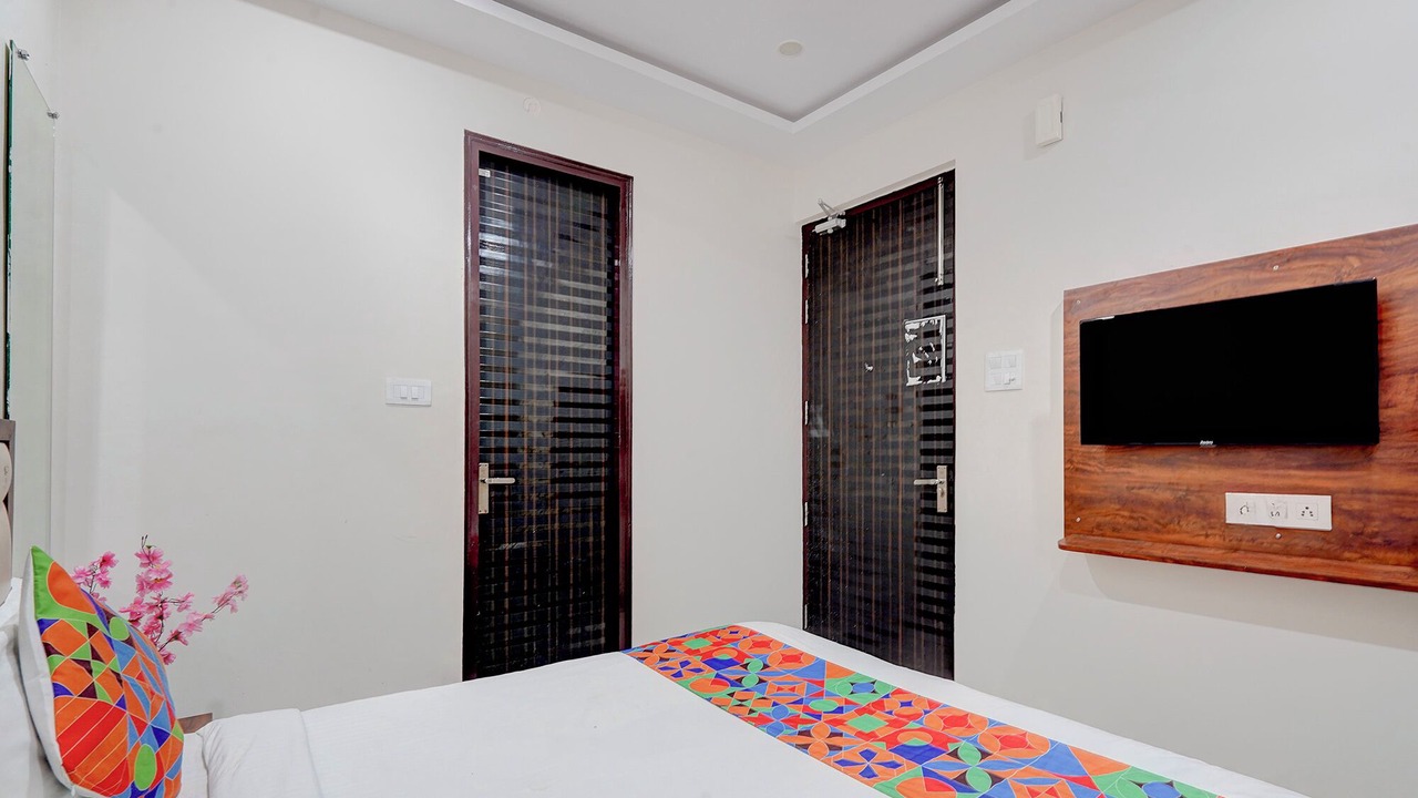 Photo of Bedroom in Kalyanpur