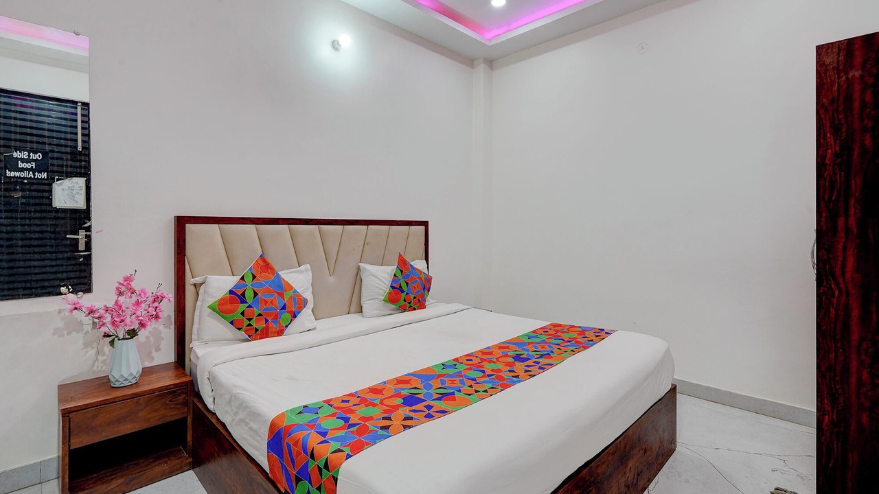 Photo of Bedroom in Kalyanpur