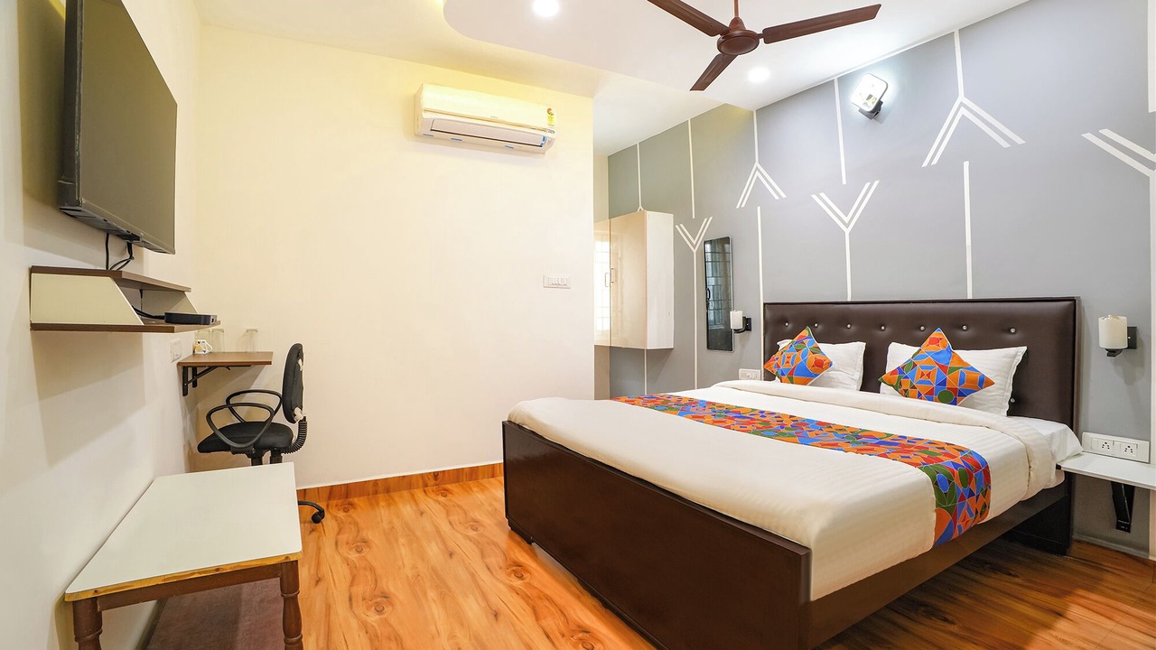 Photo of Bedroom in Royapettah