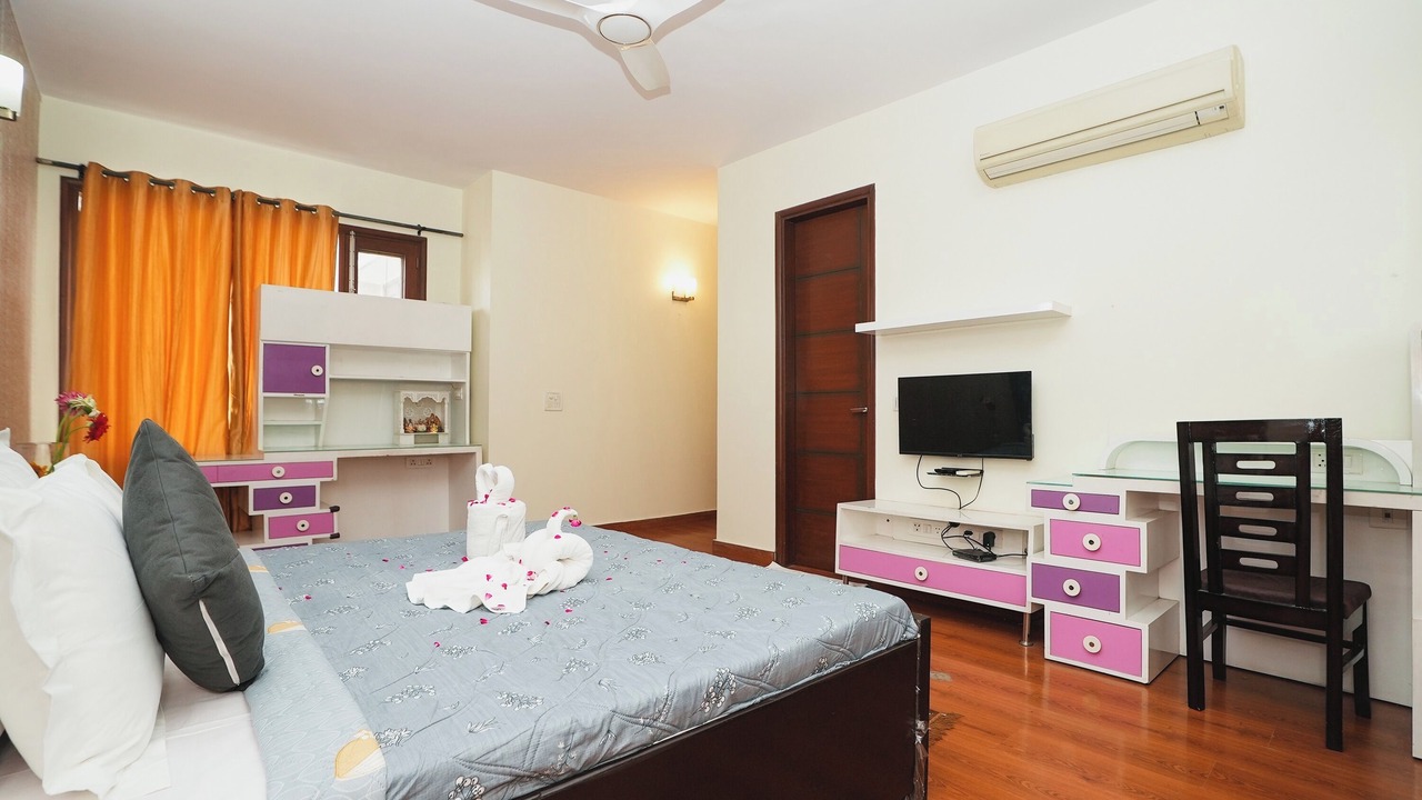 Photo of Bedroom in Chittaranjan