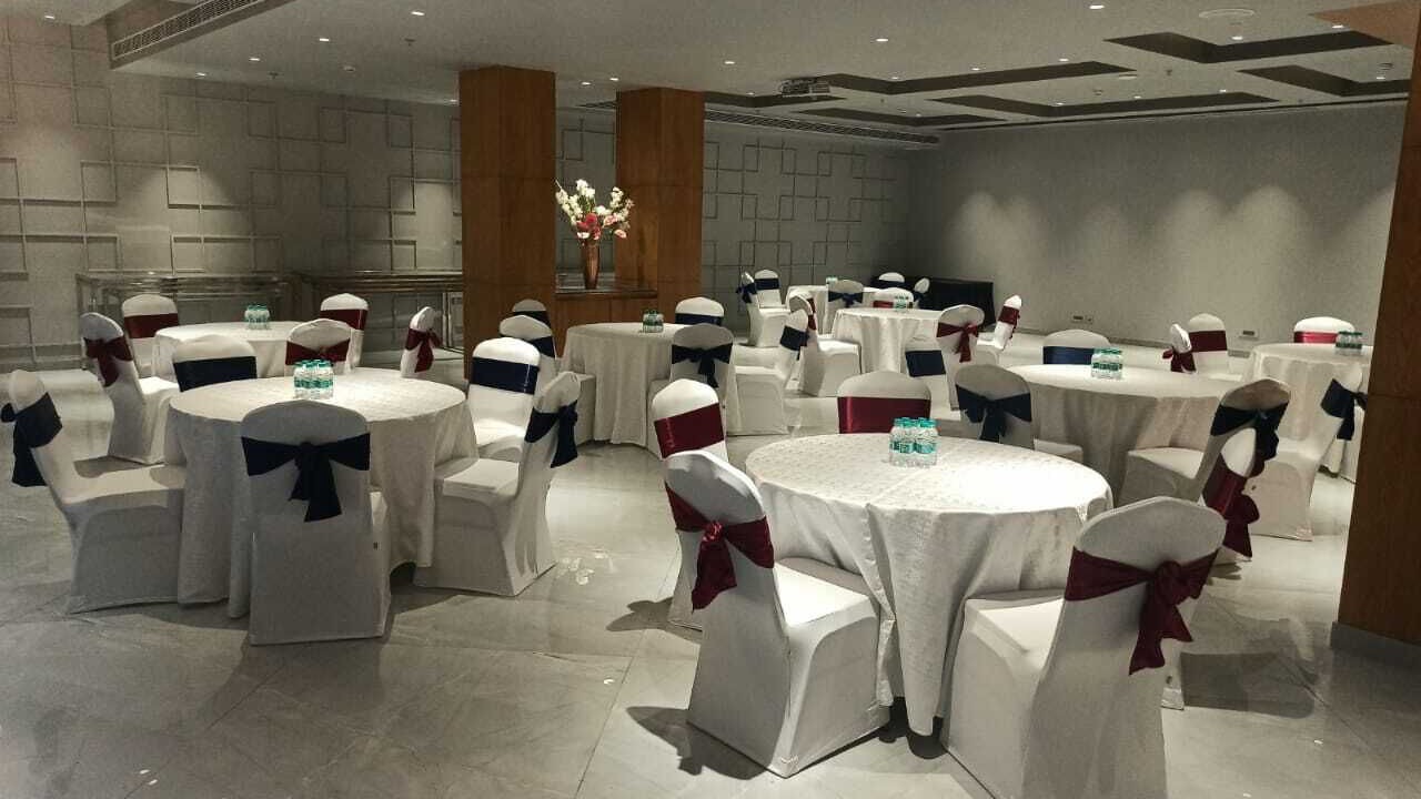 Photo of Others in DLF City