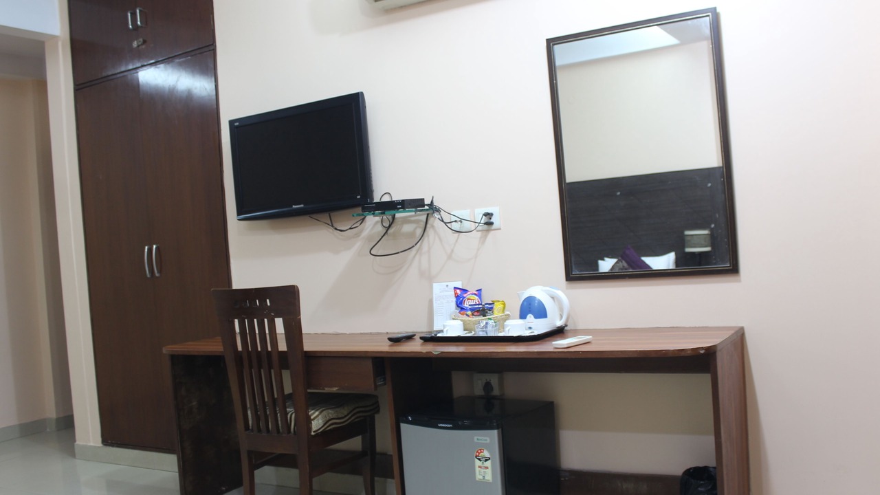 Photo of Bedroom in Karol Bagh