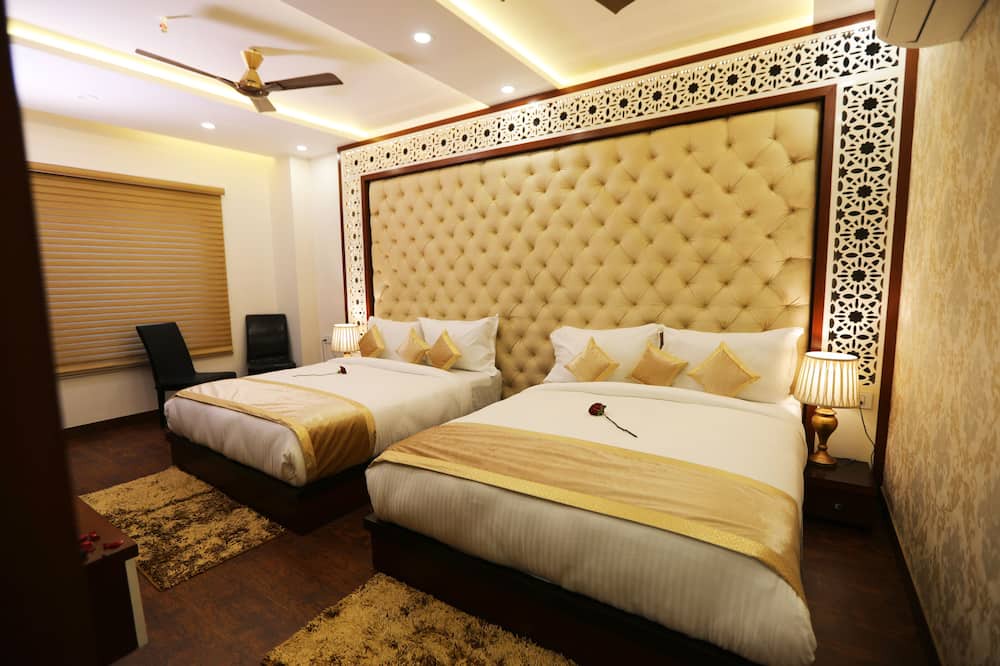 Photo of Bedroom in Dariyaganj