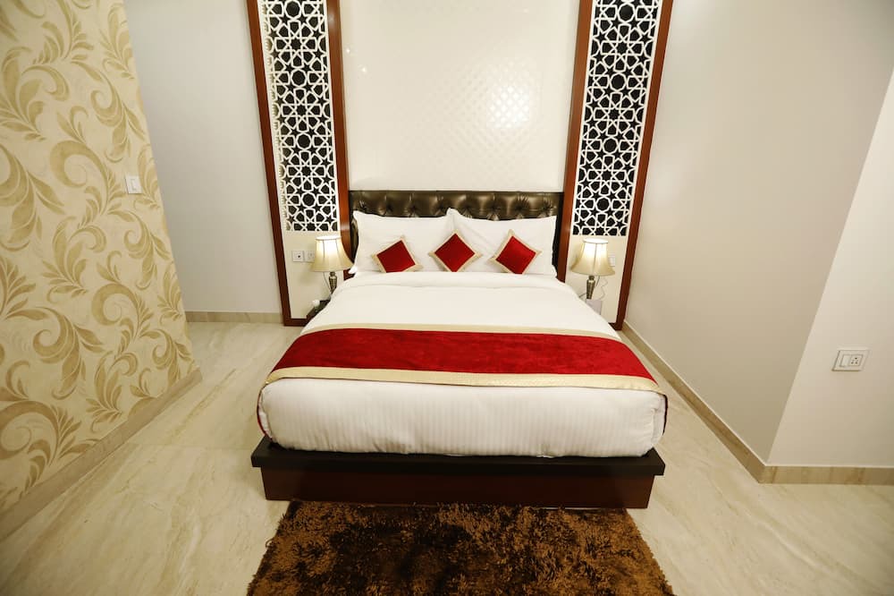 Photo of Bedroom in Dariyaganj