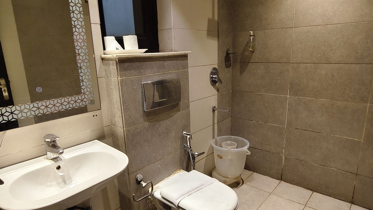 Photo of Bathroom in East of Kailash