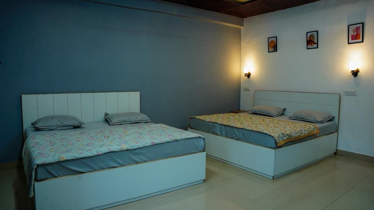 Photo of Bedroom in Bhimtal