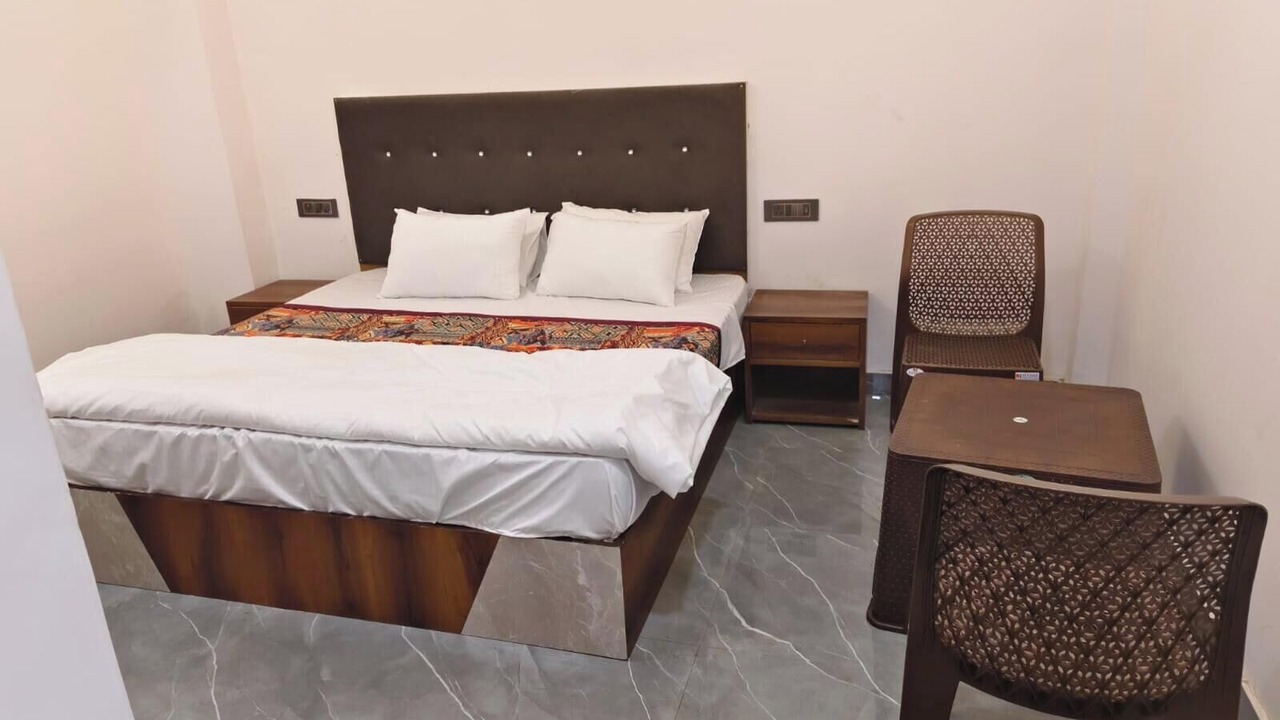 Photo of Bedroom in Agra