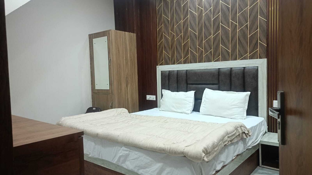 Photo of Bedroom in Agra