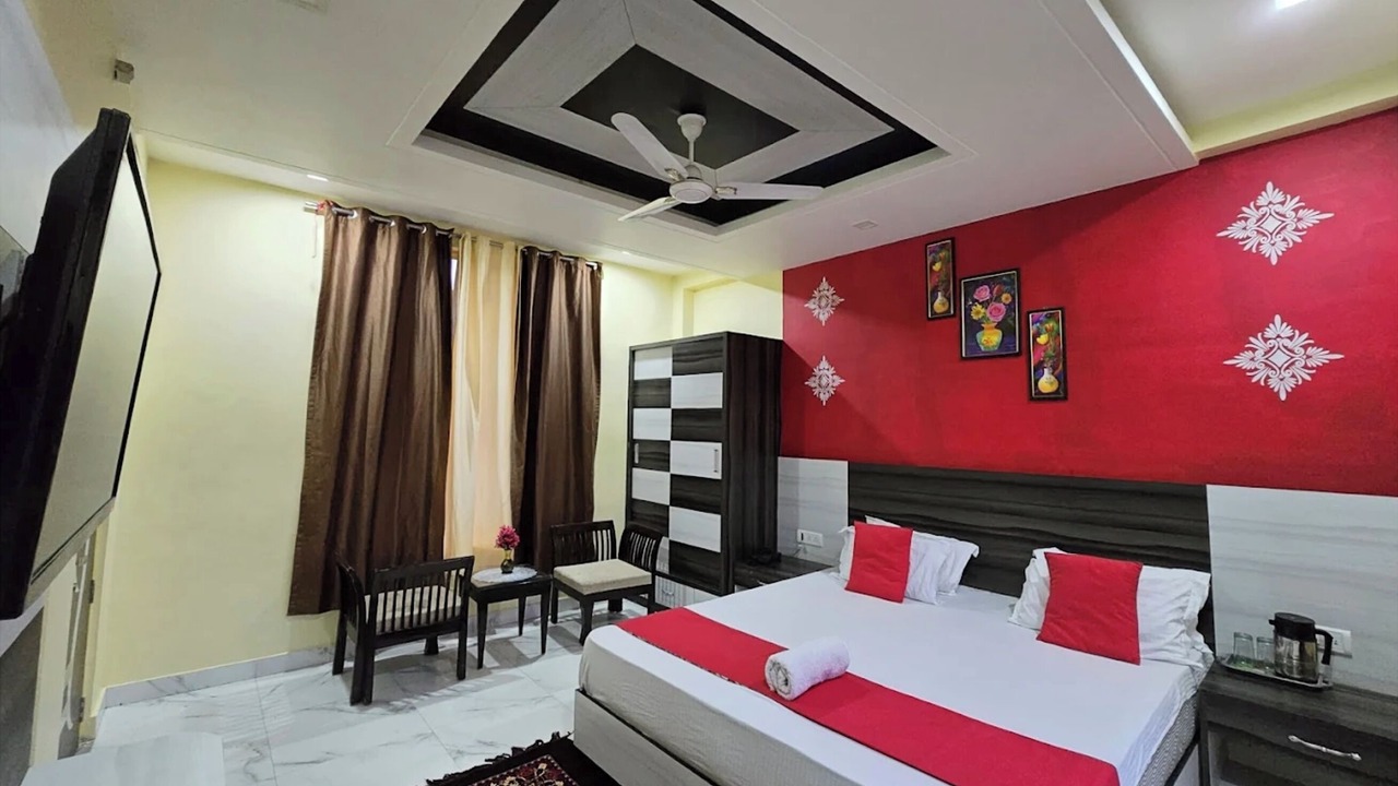 Photo of Bedroom in Naddi