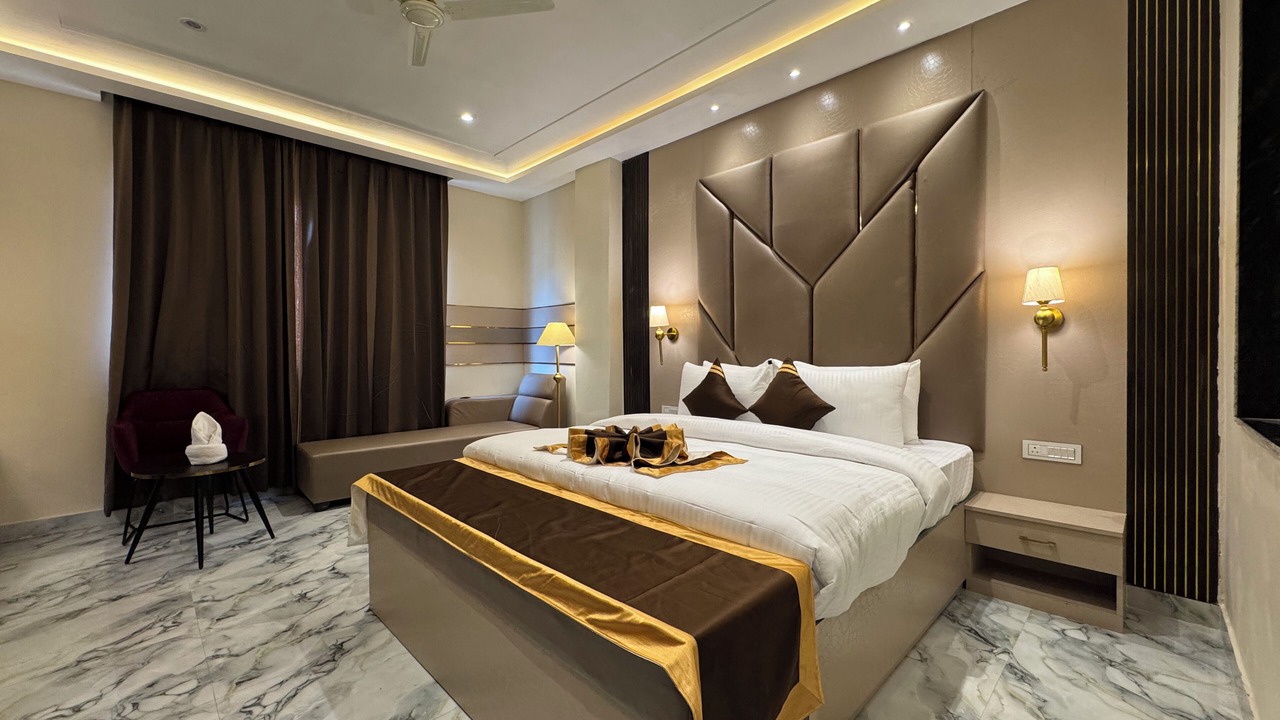 Photo of Bedroom in Sitapur