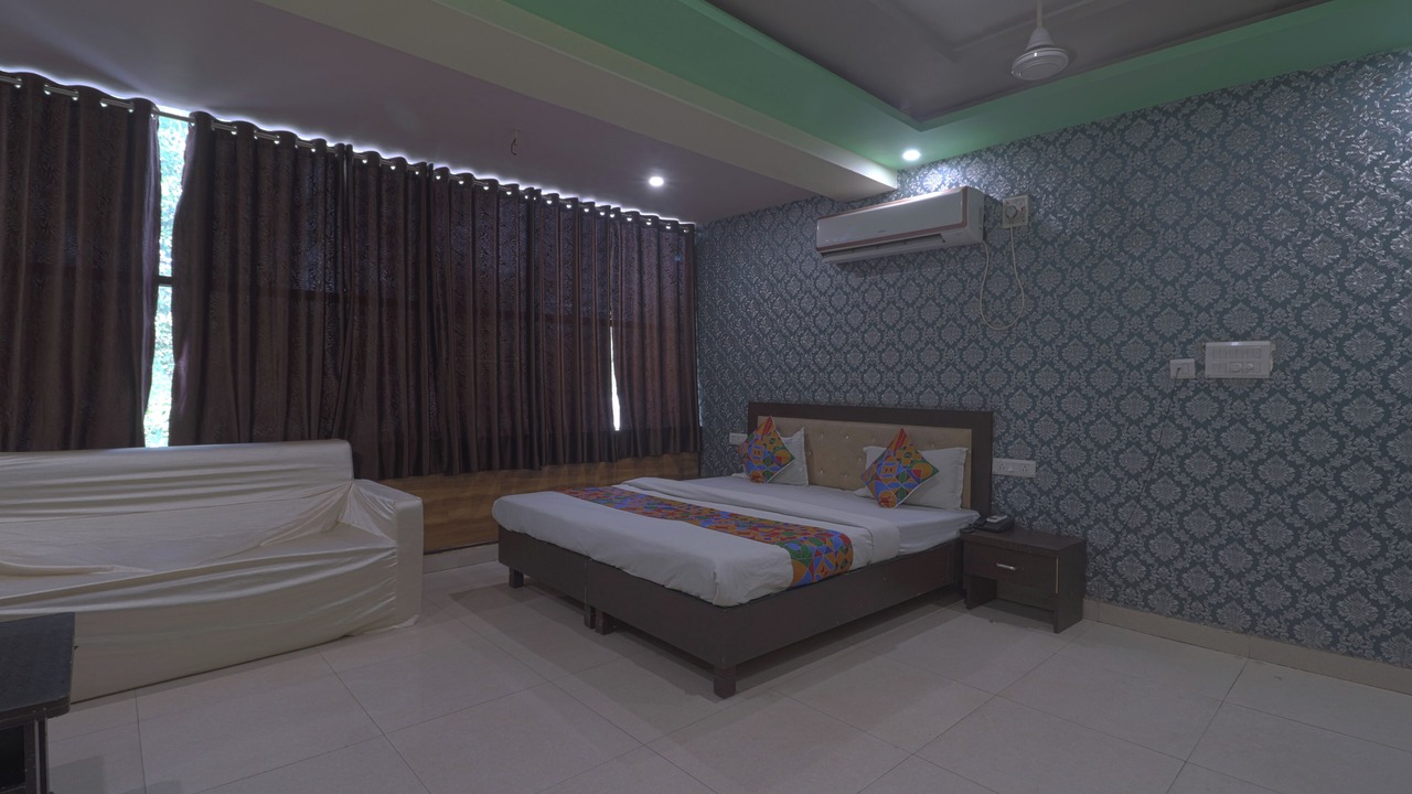 Photo of Bedroom in Gwalior