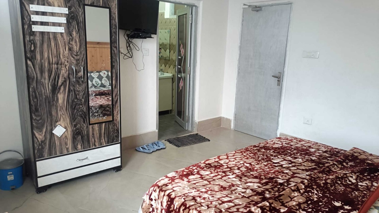 Photo of Bedroom in Dalhousie