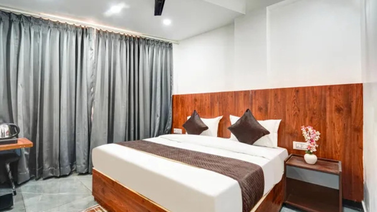Photo of Bedroom in Mahipalpur Extension