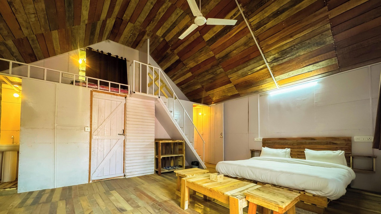 Photo of Bedroom in Puranpur