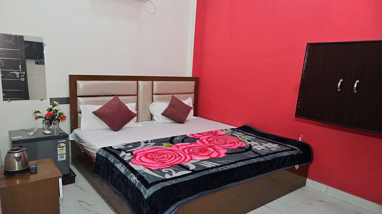 Photo of Patio Balcony in Faizabad