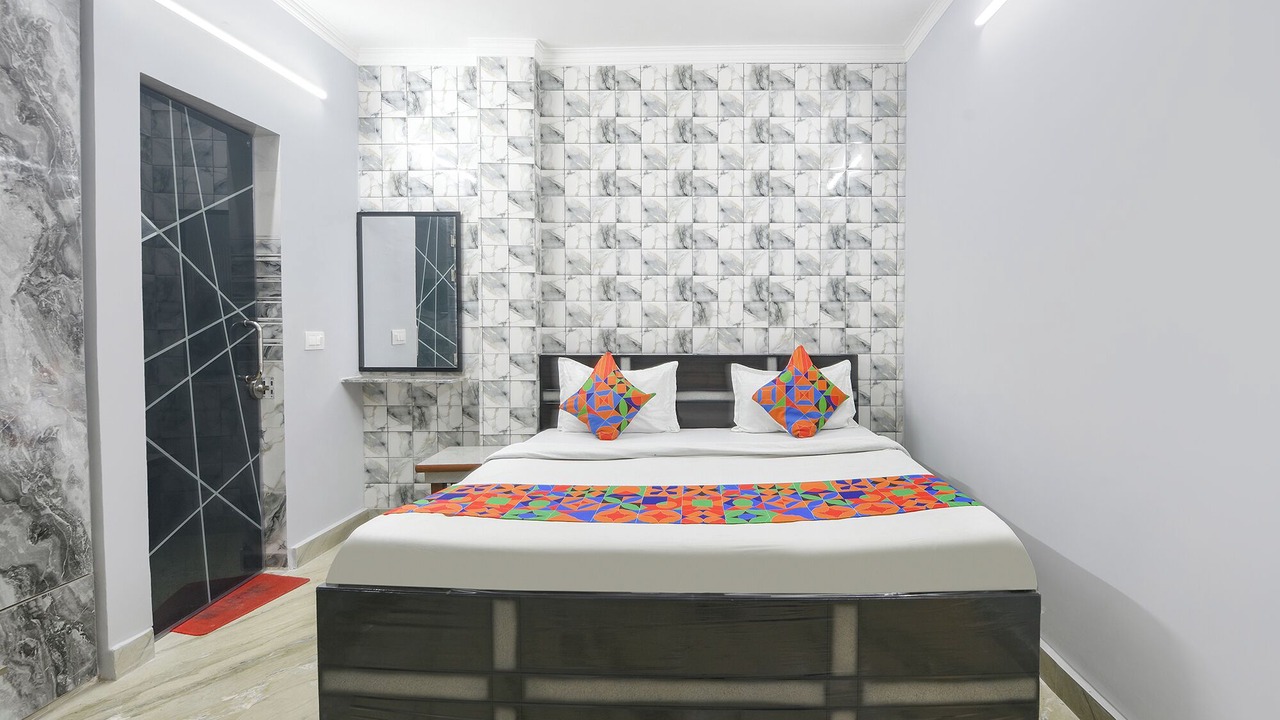 Photo of Bedroom in East of Kailash