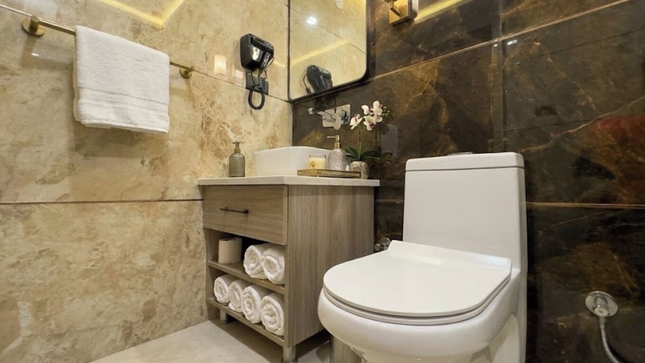 Photo of Bathroom in Badrinath