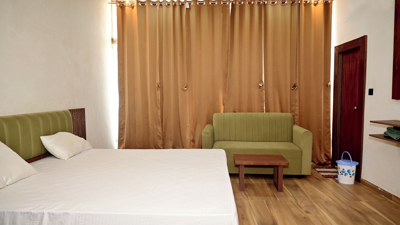 Photo of Bedroom in Ugapur