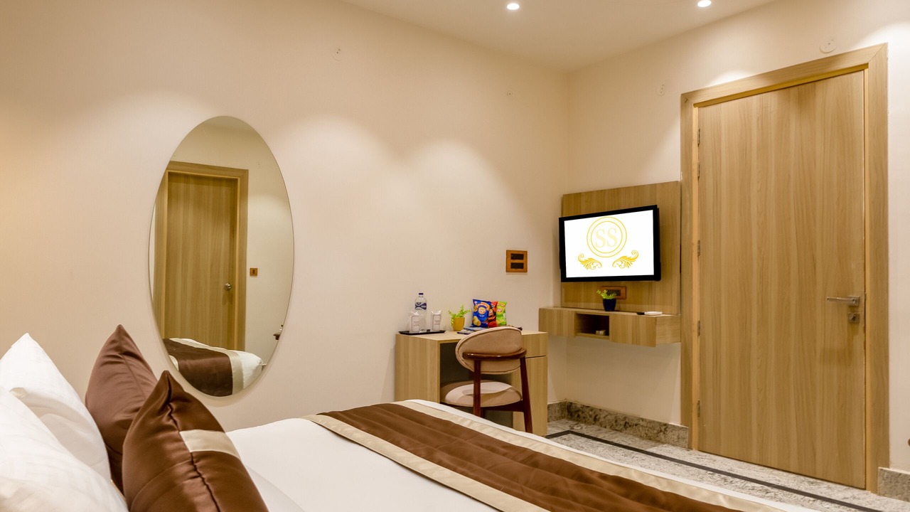 Photo of Bedroom in Greater Noida