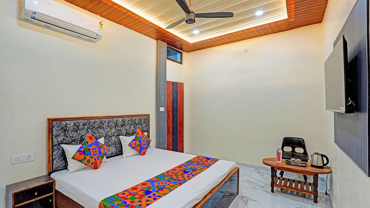 Photo of Bedroom in Sarnath