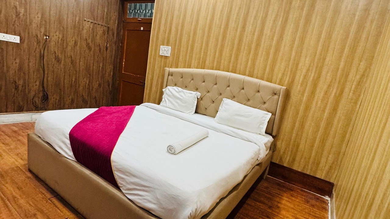 Photo of Bedroom in Civil Lines