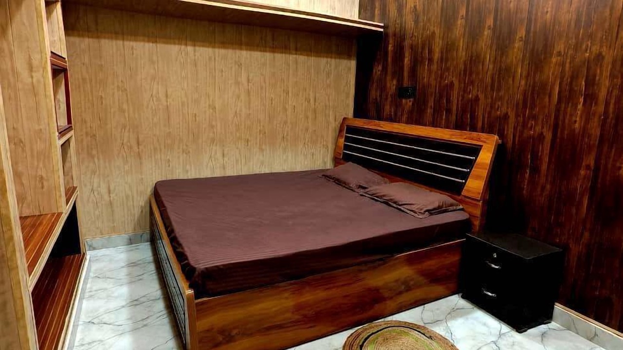 Photo of Bedroom in Mahmoorganj