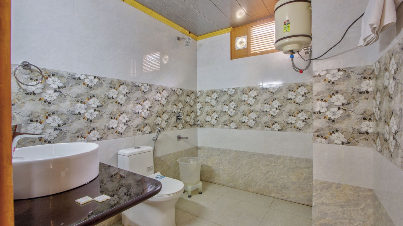 Photo of Bathroom in New Manali