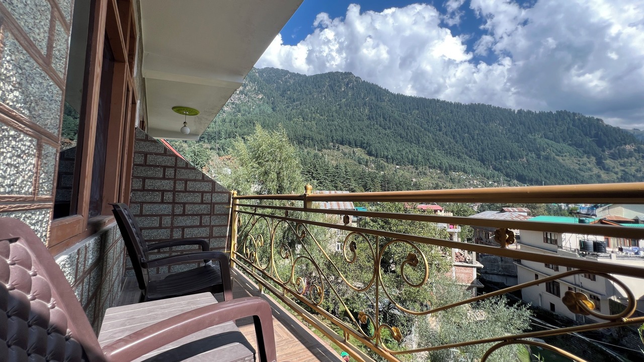 Photo of Patio Balcony in New Manali