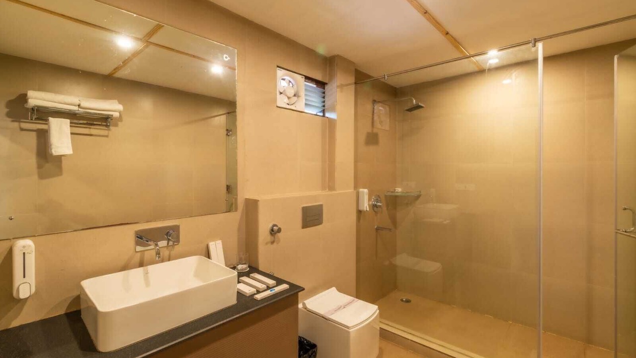 Photo of Bathroom in Lansdowne