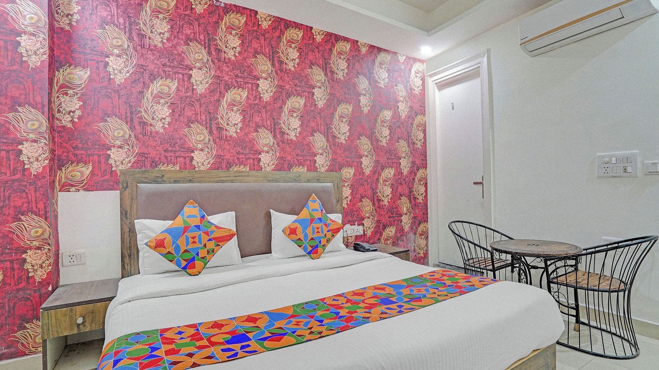 Photo of Bedroom in Mahipalpur Extension