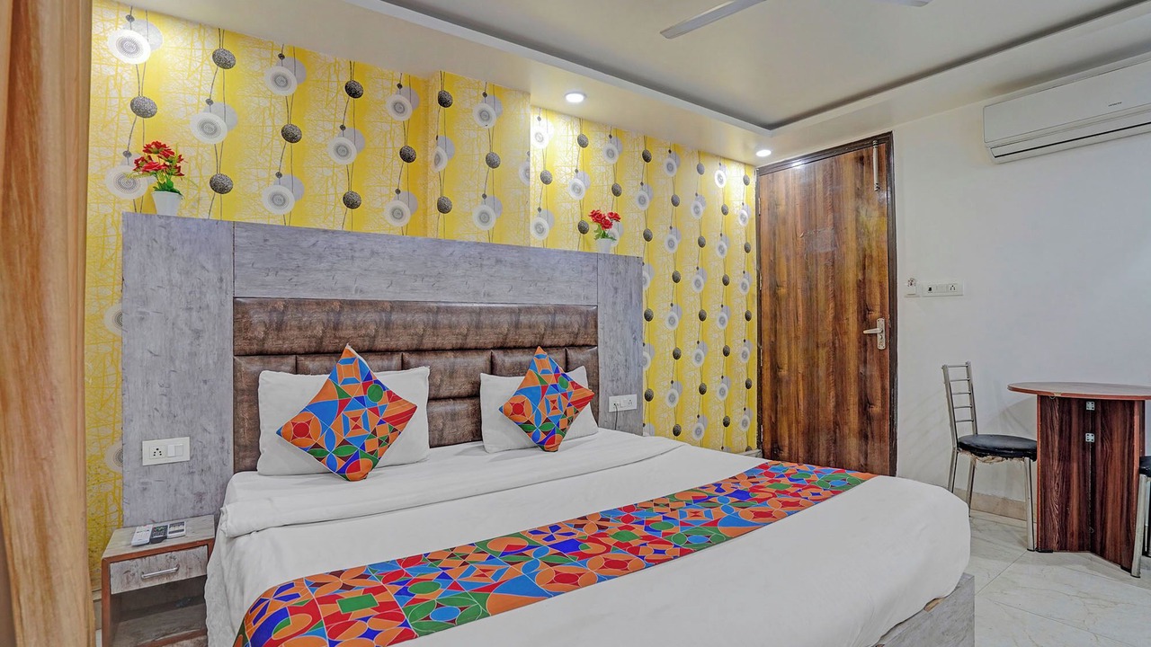 Photo of Bedroom in Mahipalpur