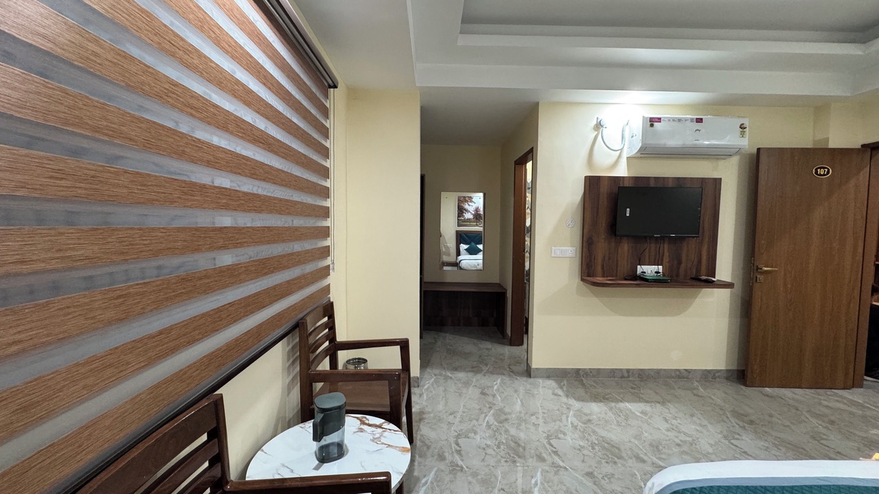 Photo of Bedroom in Mayapur