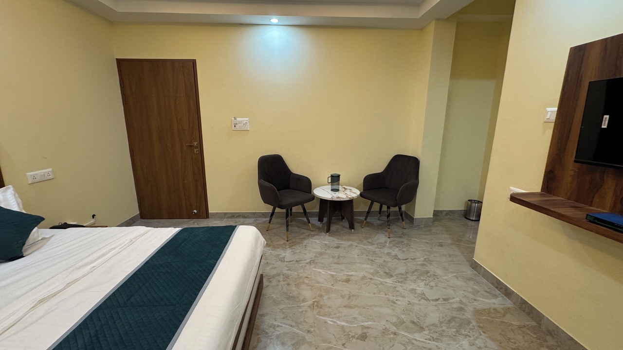 Photo of Bedroom in Mayapur