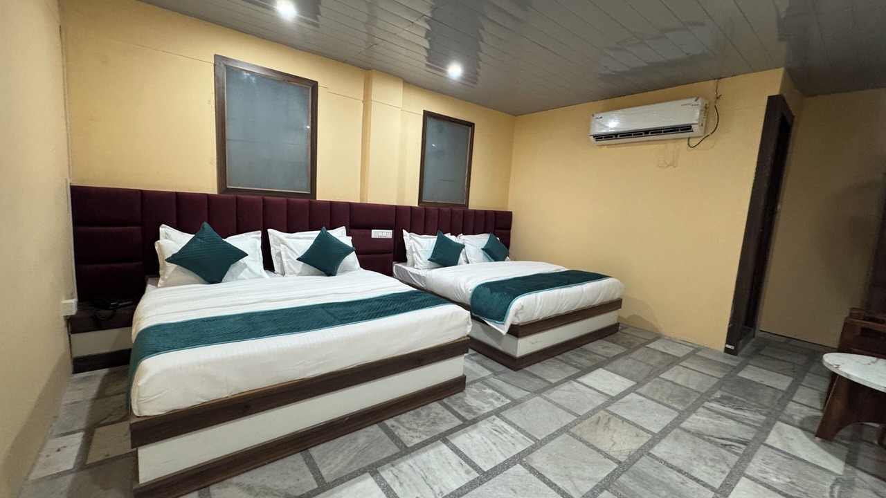 Photo of Bedroom in Mayapur