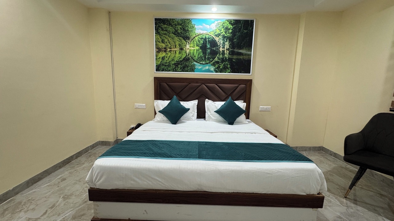 Photo of Bedroom in Mayapur