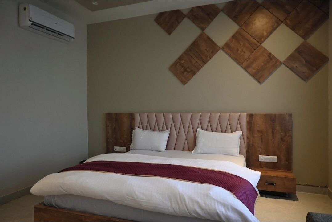 Photo of Bedroom in Shikohabad