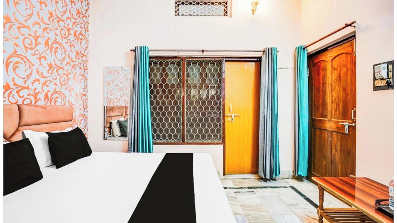 Photo of Bedroom in Varanasi
