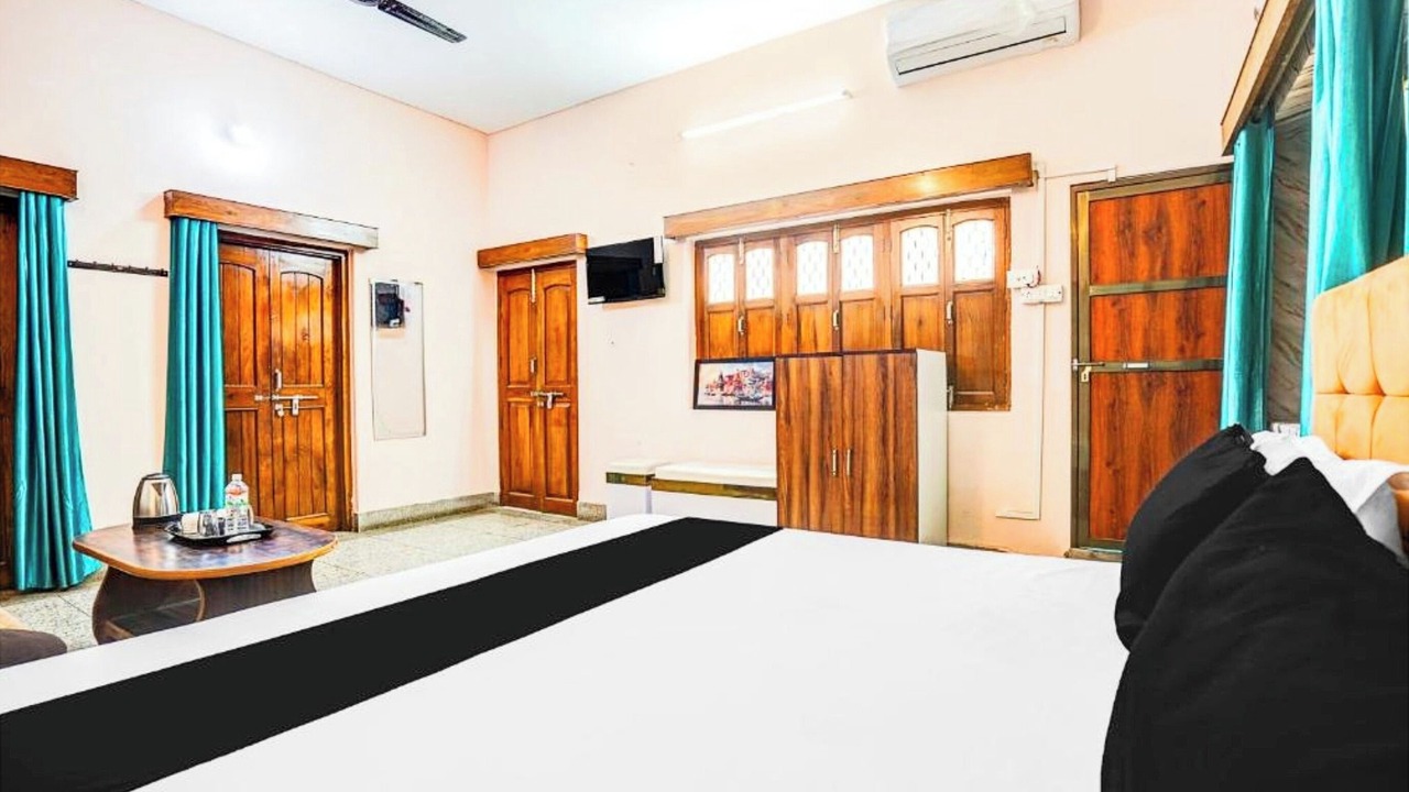 Photo of Bedroom in Varanasi