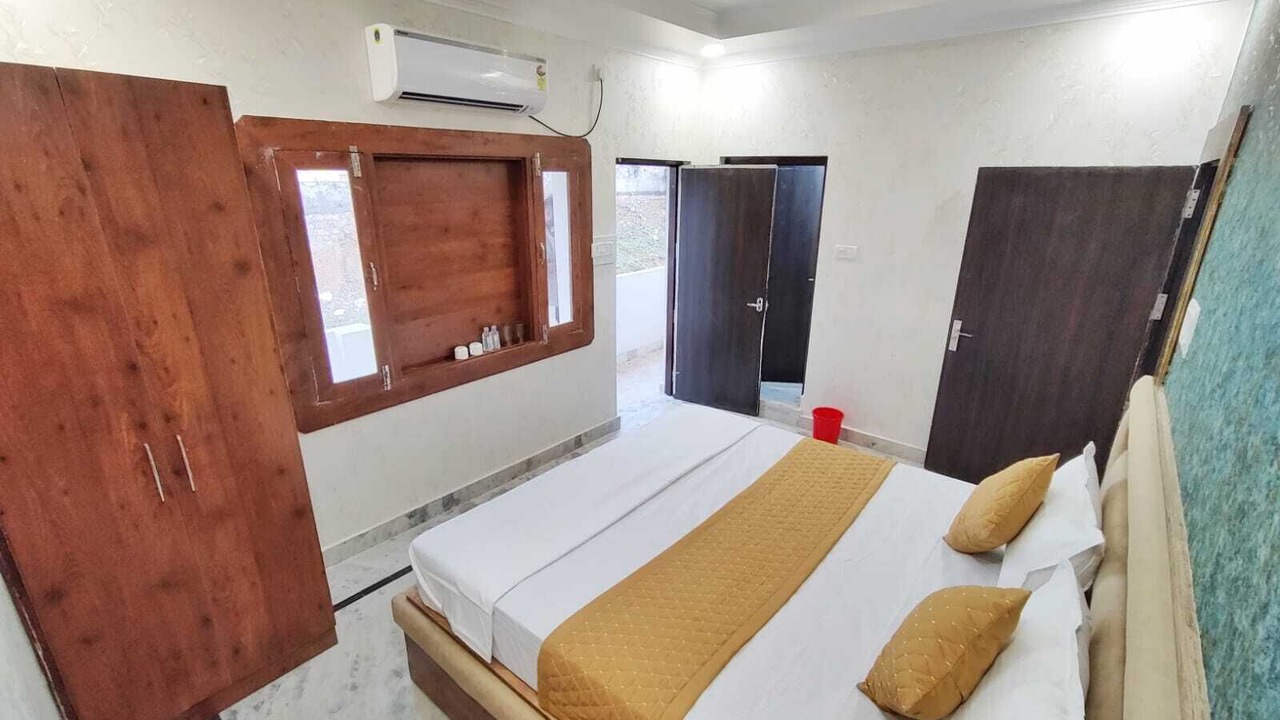 Photo of Bedroom in Khajuraho