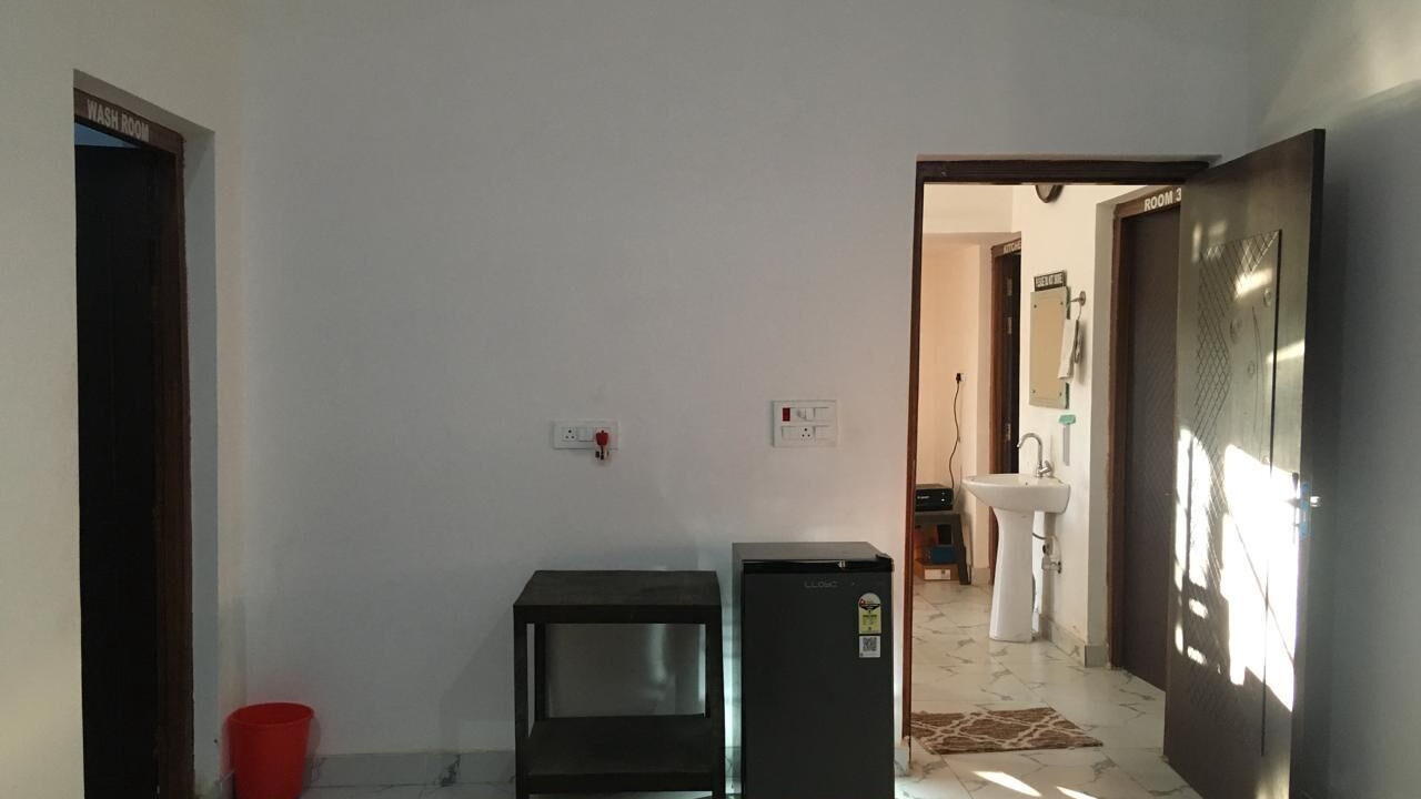 Photo of Bedroom in Bhira